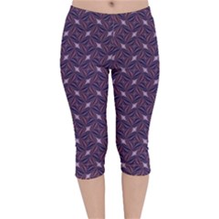 Background Texture Design Geometric 3d Velvet Capri Leggings 