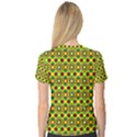 Background Pattern Geometrical V-Neck Sport Mesh Tee View2