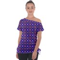 Background Pattern Geometrical Tie-Up Tee View1