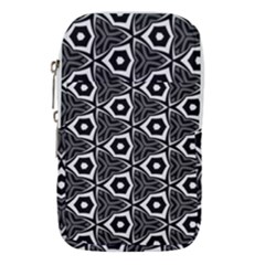 Black White Pattern Waist Pouch (small) by Bajindul