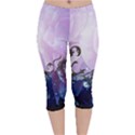 Elegant Floral Design Velvet Capri Leggings  View1