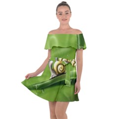 Snail Drops Rain Drawing Green Off Shoulder Velour Dress