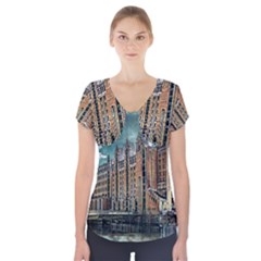 Architecture City Building Travel Short Sleeve Front Detail Top by Wegoenart