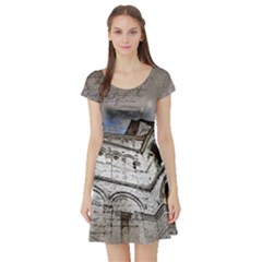 Building Architecture Columns Short Sleeve Skater Dress by Wegoenart