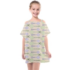 Spoon Pattern Illustrator Green Kids  One Piece Chiffon Dress by Wegoenart