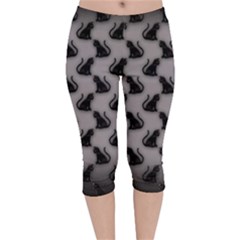 Black Cats On Gray Velvet Capri Leggings 