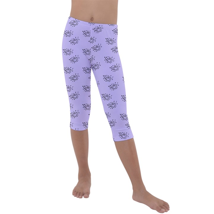 Zodiac Bat Lilac Kids  Lightweight Velour Capri Leggings 