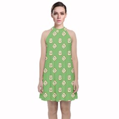 Happy Toast Green Velvet Halter Neckline Dress 