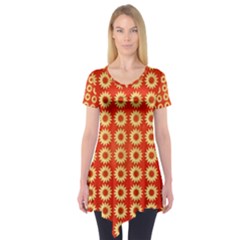 Wallpaper Illustration Pattern Short Sleeve Tunic  by Pakrebo