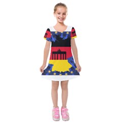 Republic Germany Deutschland Map Kids  Short Sleeve Velvet Dress by Sapixe