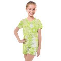 Background Green Star Kids  Mesh Tee And Shorts Set