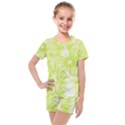 Background Green Star Kids  Mesh Tee and Shorts Set View1