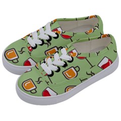 Cups And Mugs Kids  Classic Low Top Sneakers