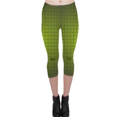 Hexagon Background Circle Capri Leggings 