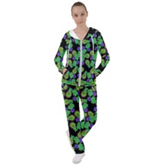 Flowers Pattern Background Women s Tracksuit