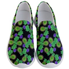 Flowers Pattern Background Men s Lightweight Slip Ons