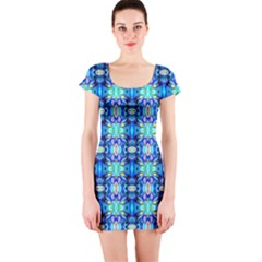 K 6 Short Sleeve Bodycon Dress