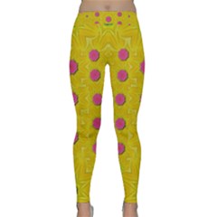 Bloom On In  The Sunshine Decorative Classic Yoga Leggings by pepitasart