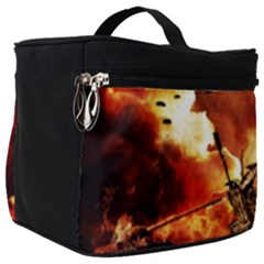 War Venue War Apocalypse Make Up Travel Bag (big) by Sudhe