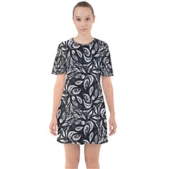 Fabric Pattern Flower Sixties Short Sleeve Mini Dress by Bajindul