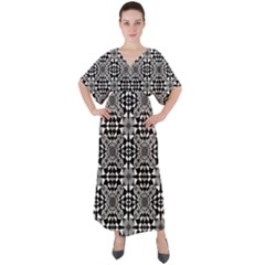 Fabric Geometric Shape V-neck Boho Style Maxi Dress