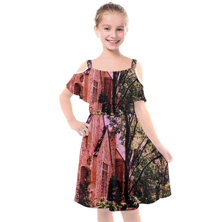 Hot Day In  Dallas 6 Kids  Cut Out Shoulders Chiffon Dress