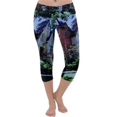 Hot Day In Dallas 7 Capri Yoga Leggings by bestdesignintheworld