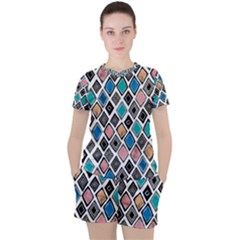 Diamond Shapes Pattern Women s Tee And Shorts Set