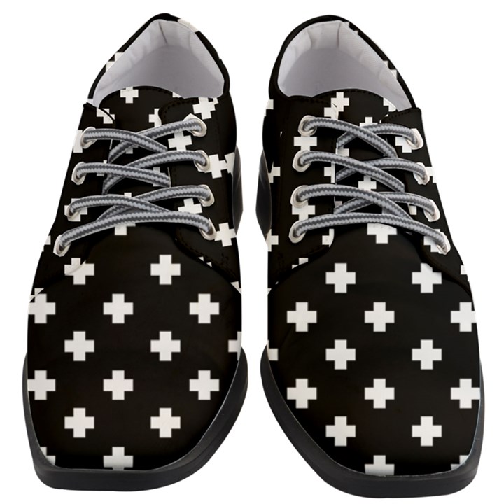 Swiss Cross Pattern Women Heeled Oxford Shoes