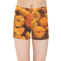 Mini Pumpkins Kids  Sports Shorts by bloomingvinedesign