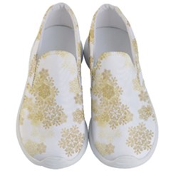 Christmas Gold Stars Snow Flakes  Men s Lightweight Slip Ons