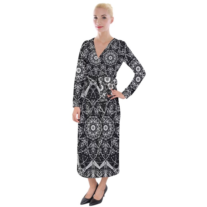 Black And White Pattern Monochrome Lighting Circle Neon Psychedelic Illustration Design Symmetry Velvet Maxi Wrap Dress