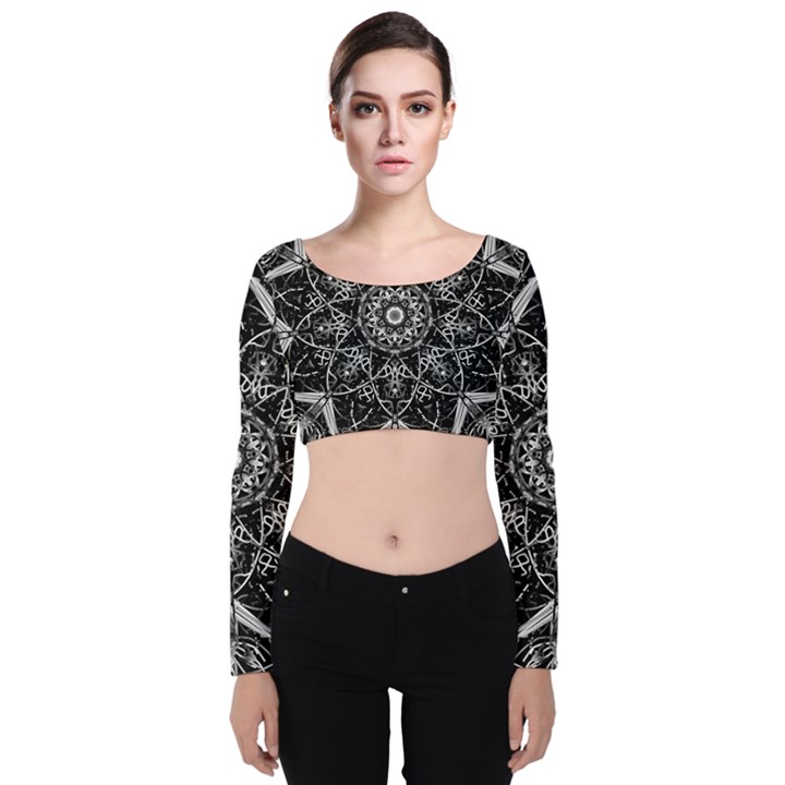 Black And White Pattern Monochrome Lighting Circle Neon Psychedelic Illustration Design Symmetry Velvet Long Sleeve Crop Top