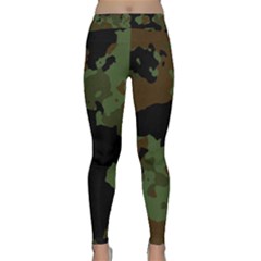 Beautiful Army Camo Pattern Classic Yoga Leggings by Vaneshart