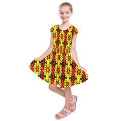 Red Black Yellow-9 Kids  Short Sleeve Dress