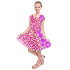 Digital Arts Fractals Futuristic Pink Kids  Short Sleeve Dress