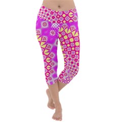 Digital Arts Fractals Futuristic Pink Lightweight Velour Capri Yoga Leggings