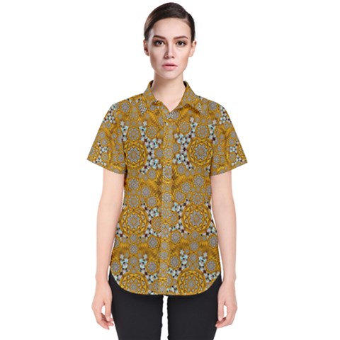 A Star In Golden Juwels Women s Short Sleeve Shirt by pepitasart