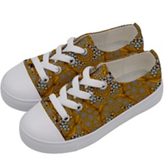 A Star In Golden Juwels Kids  Low Top Canvas Sneakers by pepitasart