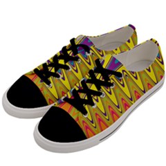 Retro Colorful Waves Background Men s Low Top Canvas Sneakers