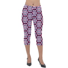 Background Pattern Tile Flower Lightweight Velour Capri Leggings 