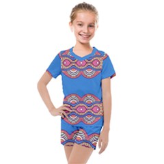 Shapes Chains On A Blue Background                                              Kids  Mesh Tee And Shorts Set