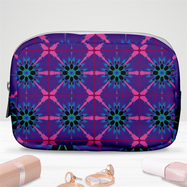 Seamless Wallpaper Art Make Up Pouch (Small)