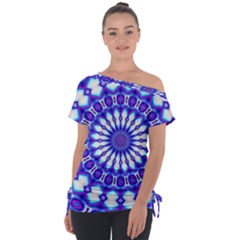 Pattern Background Color Tie-up Tee