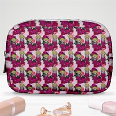 Thurs Pattern  Pink Make Up Pouch (small) by snowwhitegirl