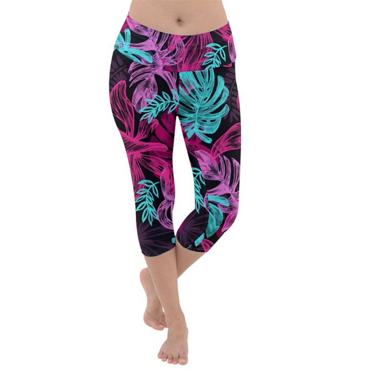 Leaves Lightweight Velour Capri Yoga Leggings