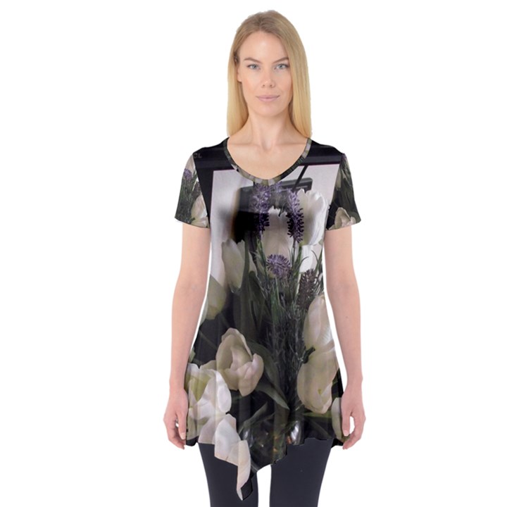 Tulips 1 1 Short Sleeve Tunic 