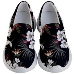 Beautiful Artistic Dark Tropical Pattern Kids  Lightweight Slip Ons by Vaneshart