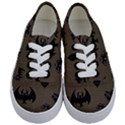 Cute Bat With Hearts Kids  Classic Low Top Sneakers View1