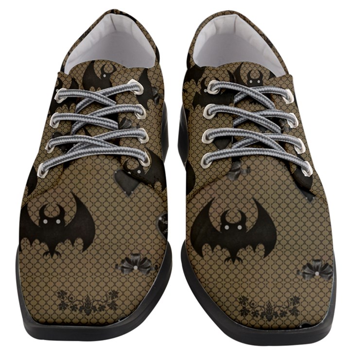 Cute Bat With Hearts Women Heeled Oxford Shoes